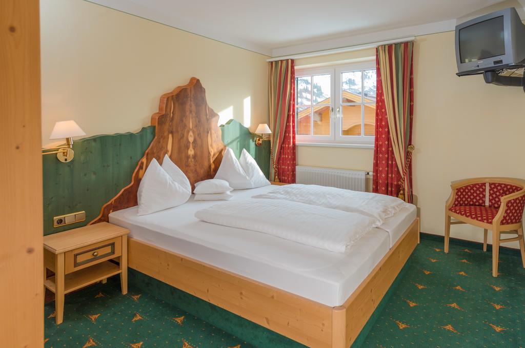 Landhaus St. Georg Aparthotel Obertauern Quarto foto